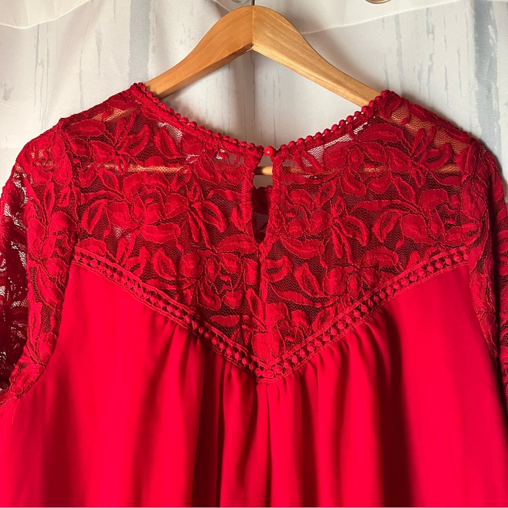 AUW Women’s Red Lace Midi Dress - Picture 5 of 13